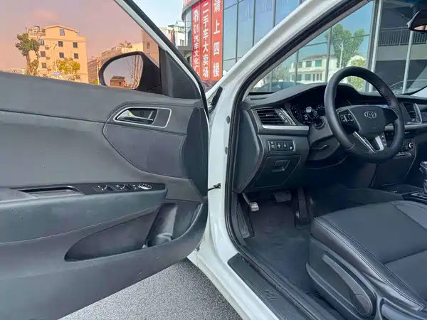 Hyundai Mistra 2018