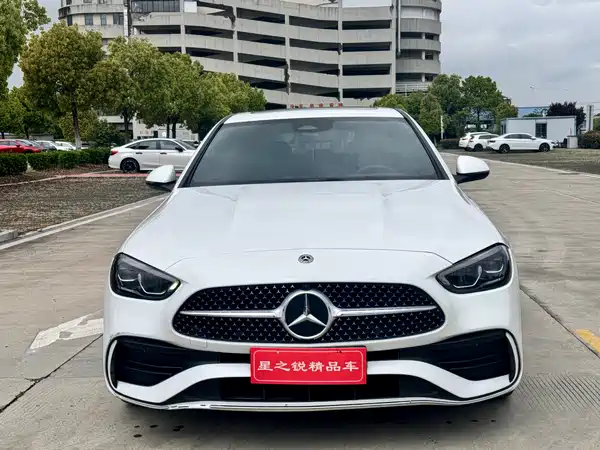Mercedes-Benz C-Class 2022