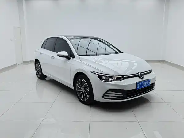 Volkswagen Golf 2022