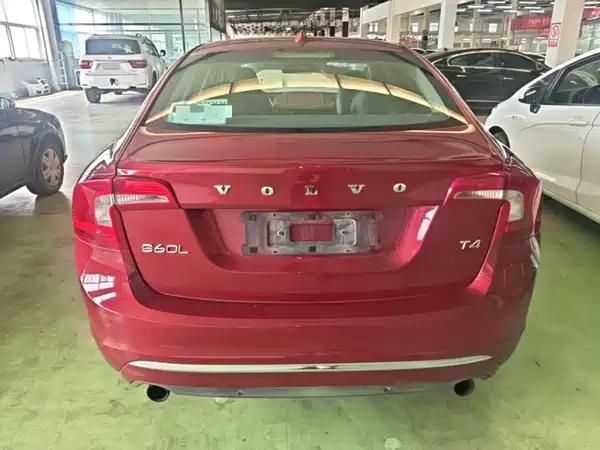 Volvo S60 2015