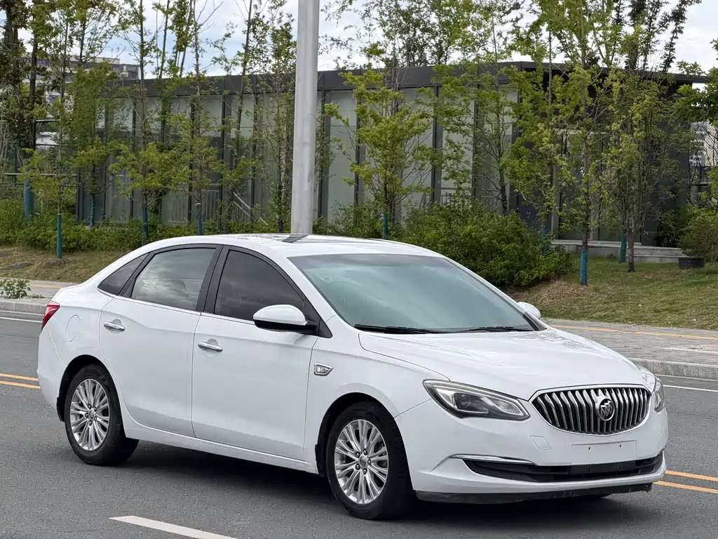Buick Excelle 2016