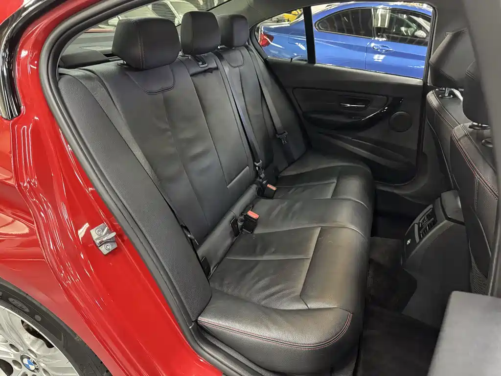 BMW 3 Series 2014 — фото 15
