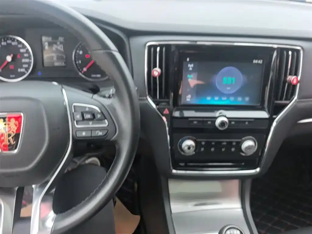 Roewe i6 Classic 2017 — фото 10
