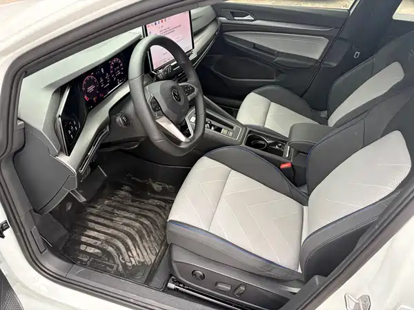 Volkswagen Golf 2026