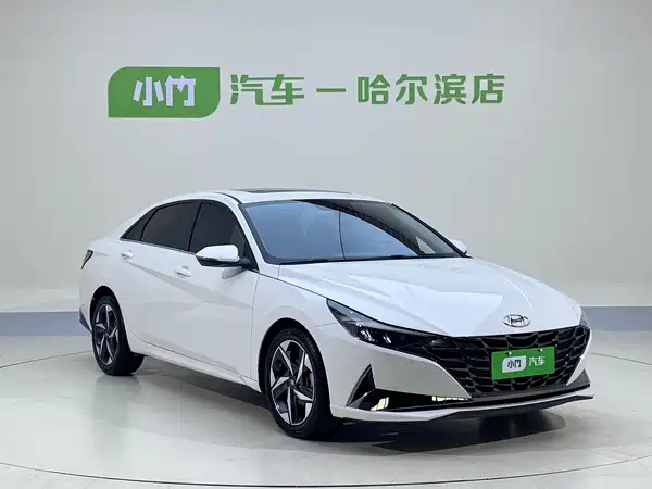 Hyundai Elantra 2023