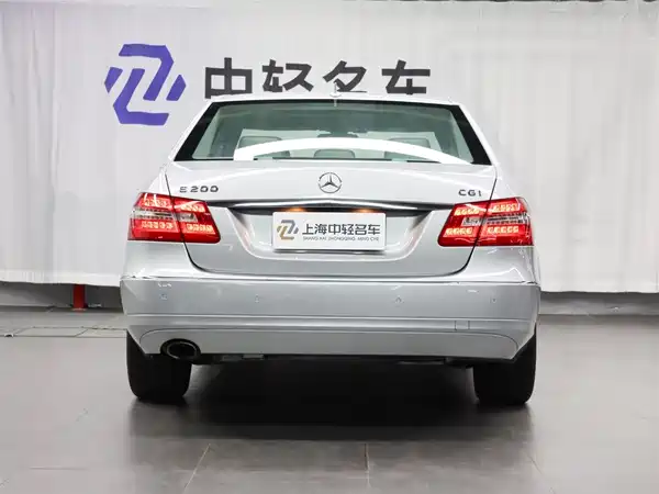 Mercedes-Benz E-Class 2010
