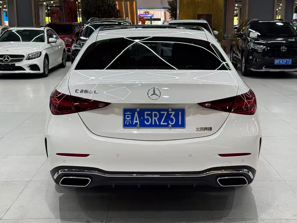 Mercedes-Benz C-Class 2022