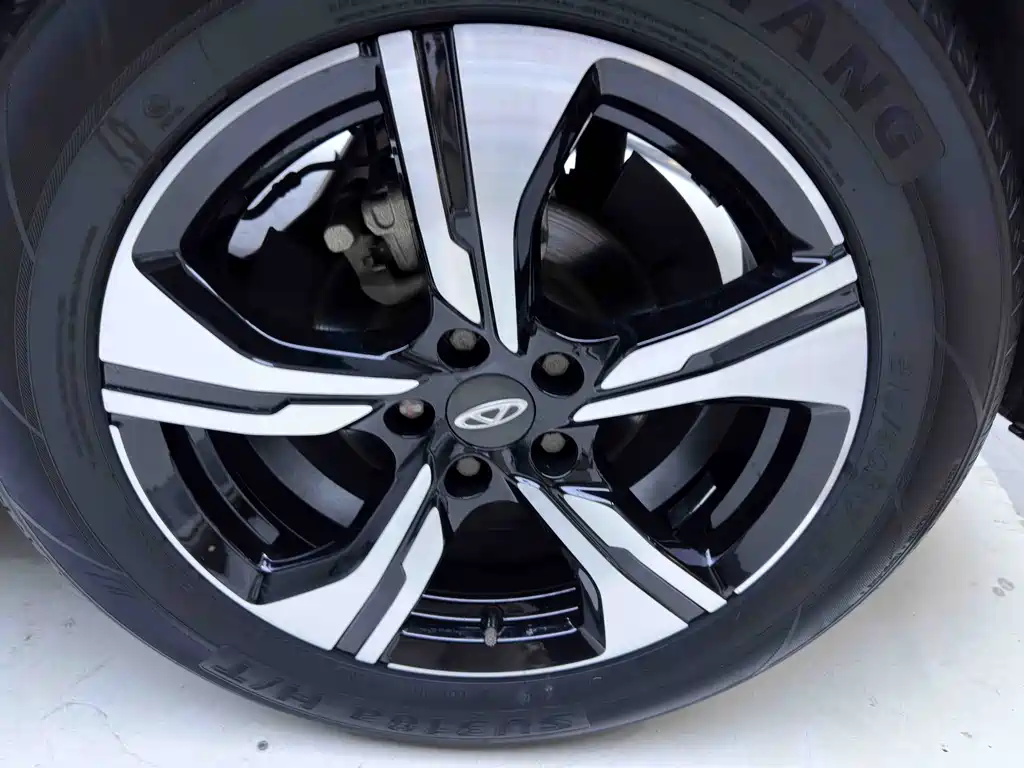 Chery Tiggo 5x 2022 — фото 13