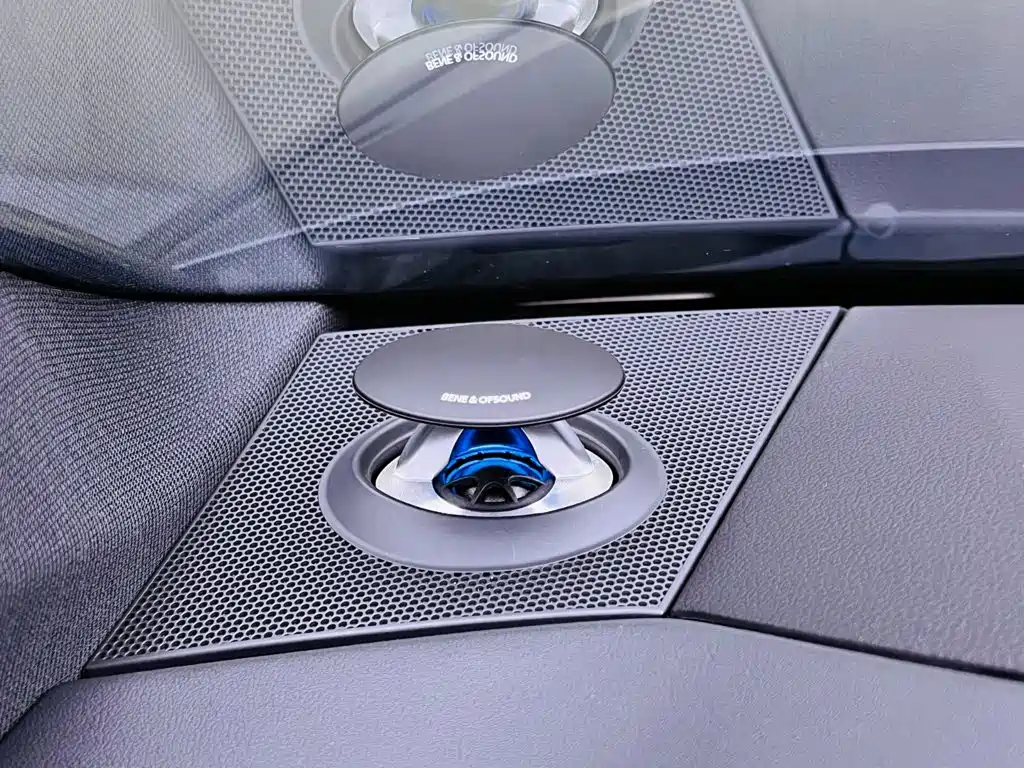 Audi A6L 2023 — фото 15
