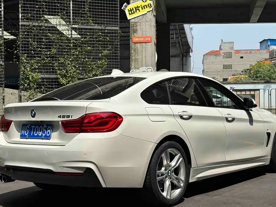 BMW 4 Series 2017 — фото 9
