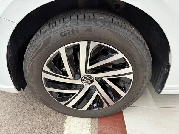 Volkswagen Lavida 2025