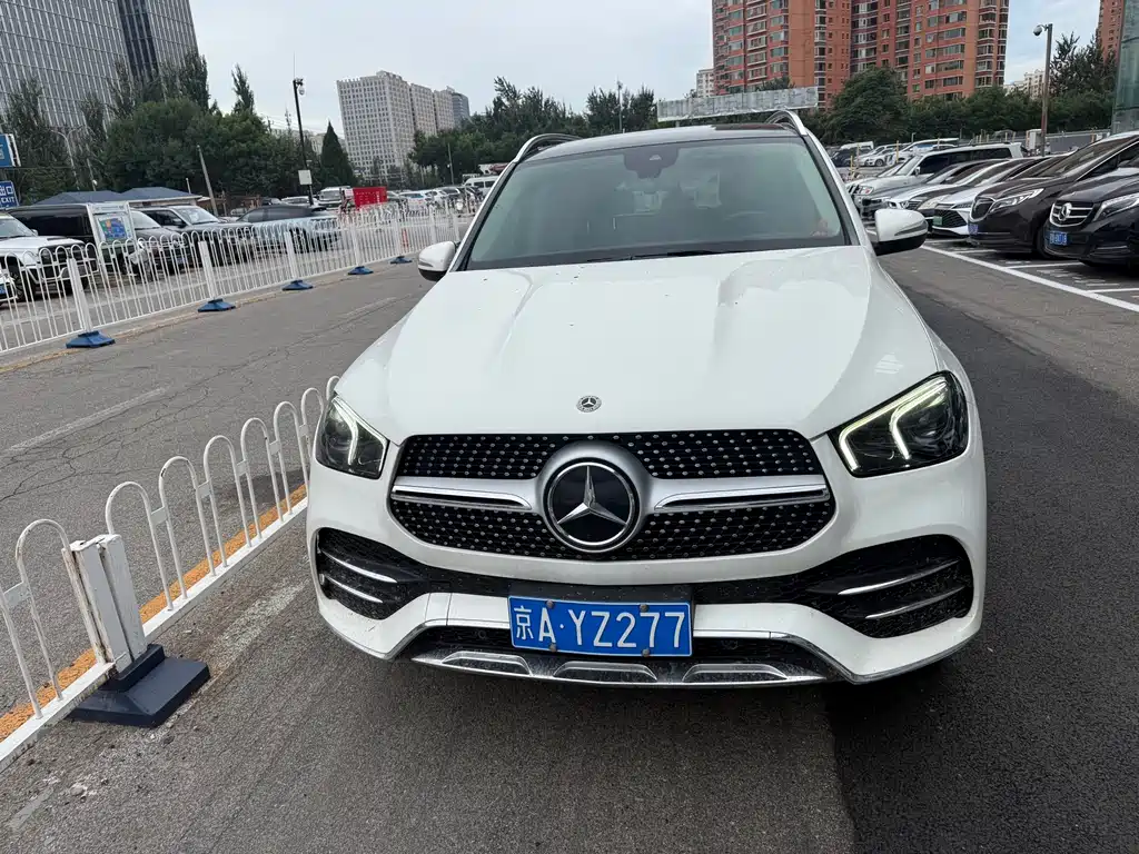 Mercedes-Benz GLE 2021 — фото 2