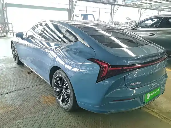 Neta S 2023