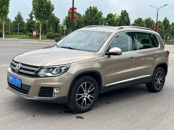 Volkswagen Tiguan 2015