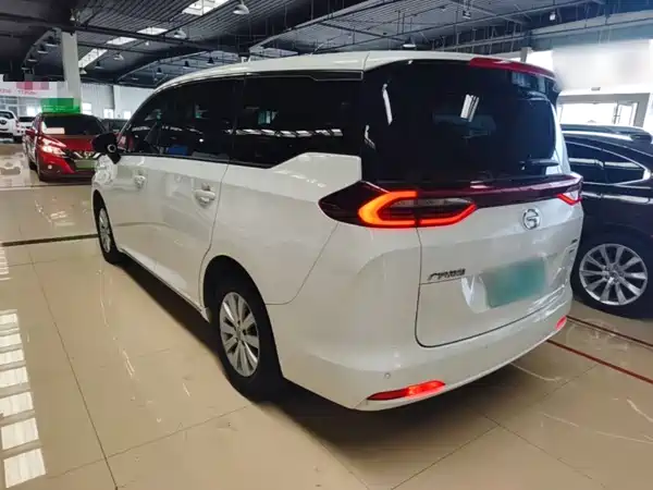 GAC Trumpchi M6 2021