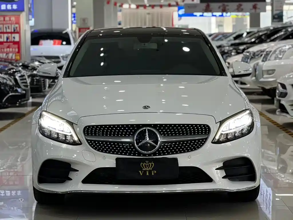Mercedes-Benz C-Class 2019 — фото 3