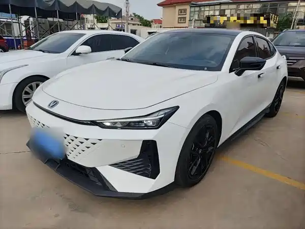 Changan UNI-V 2024