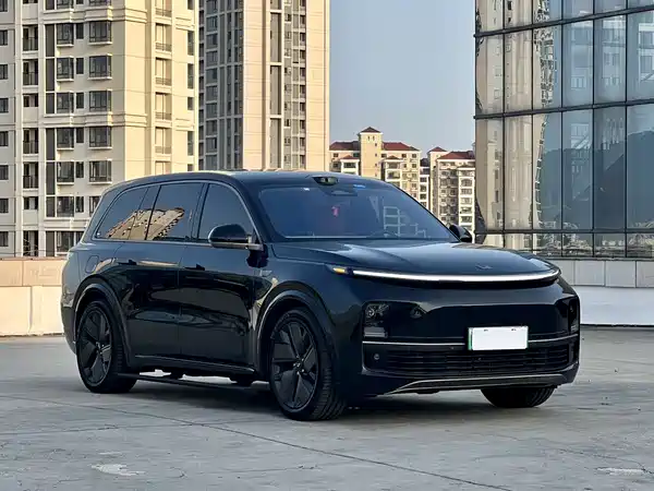 Li Auto L9 2025