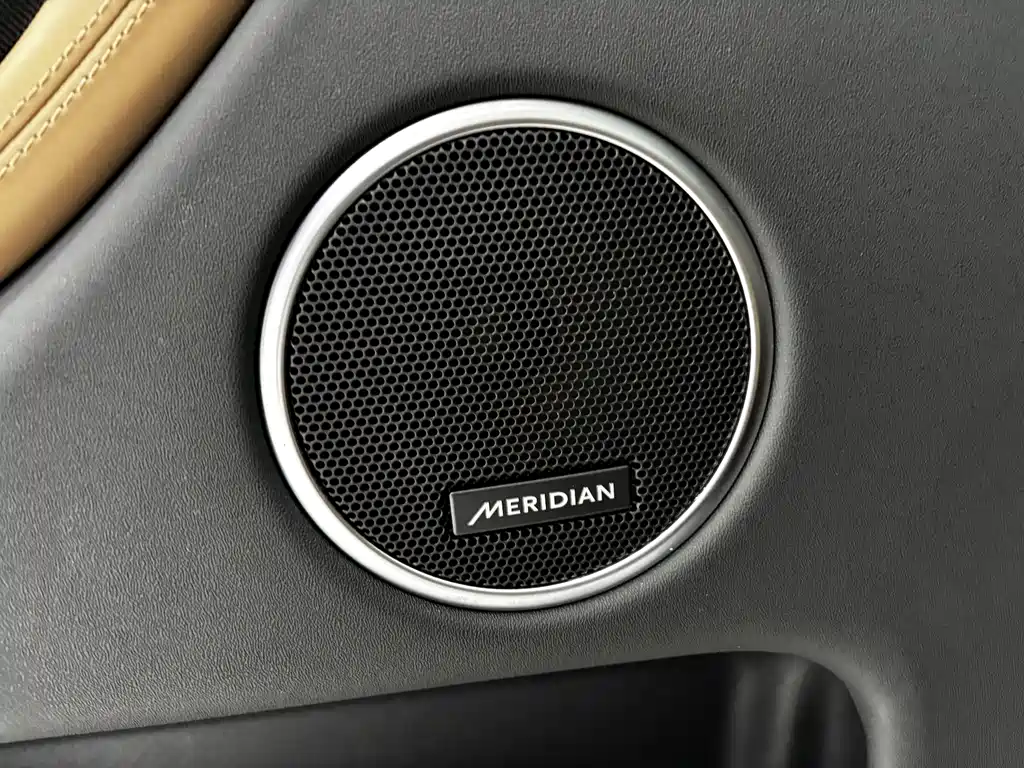 Land Rover Discovery Sport 2025 — фото 11