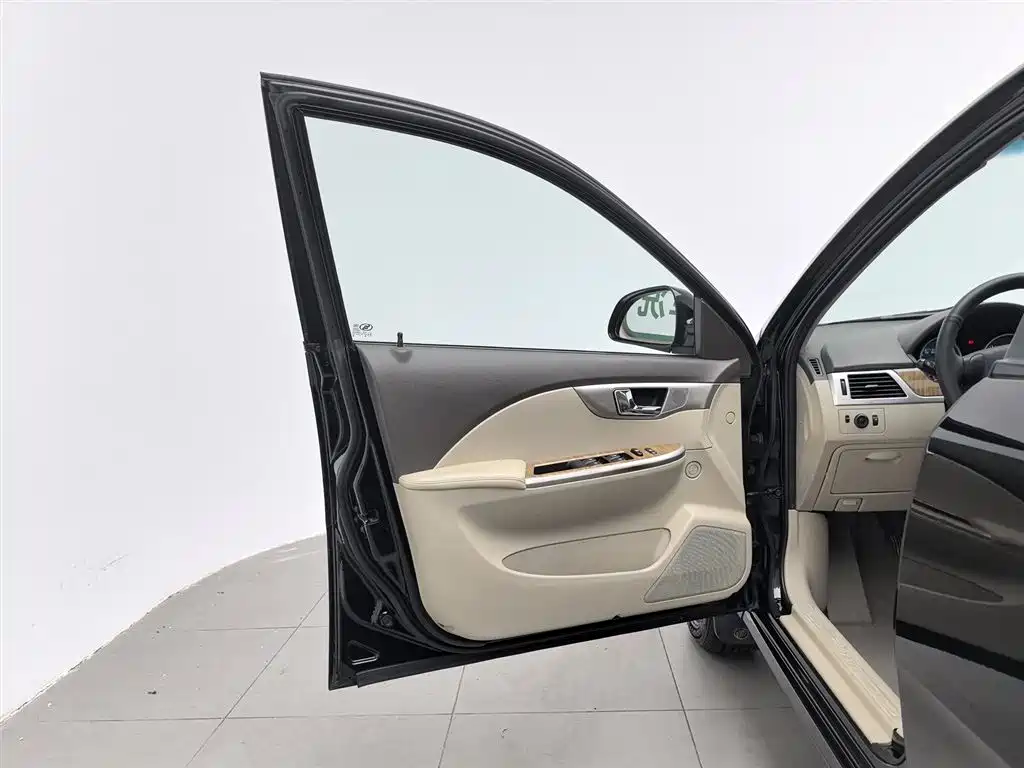 Buick Excelle 2015 — фото 8