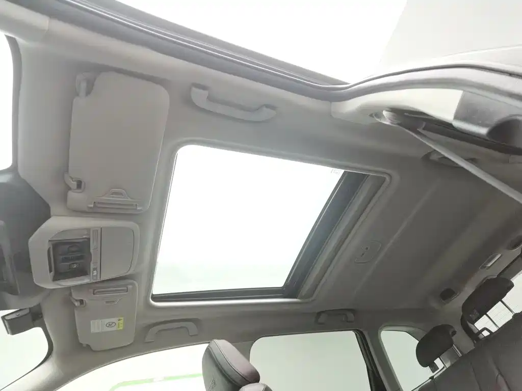 Subaru Forester 2024 — фото 14