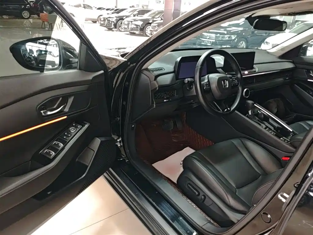 Honda Accord 2024 — фото 16