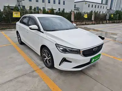 Geely Emgrand 2024
