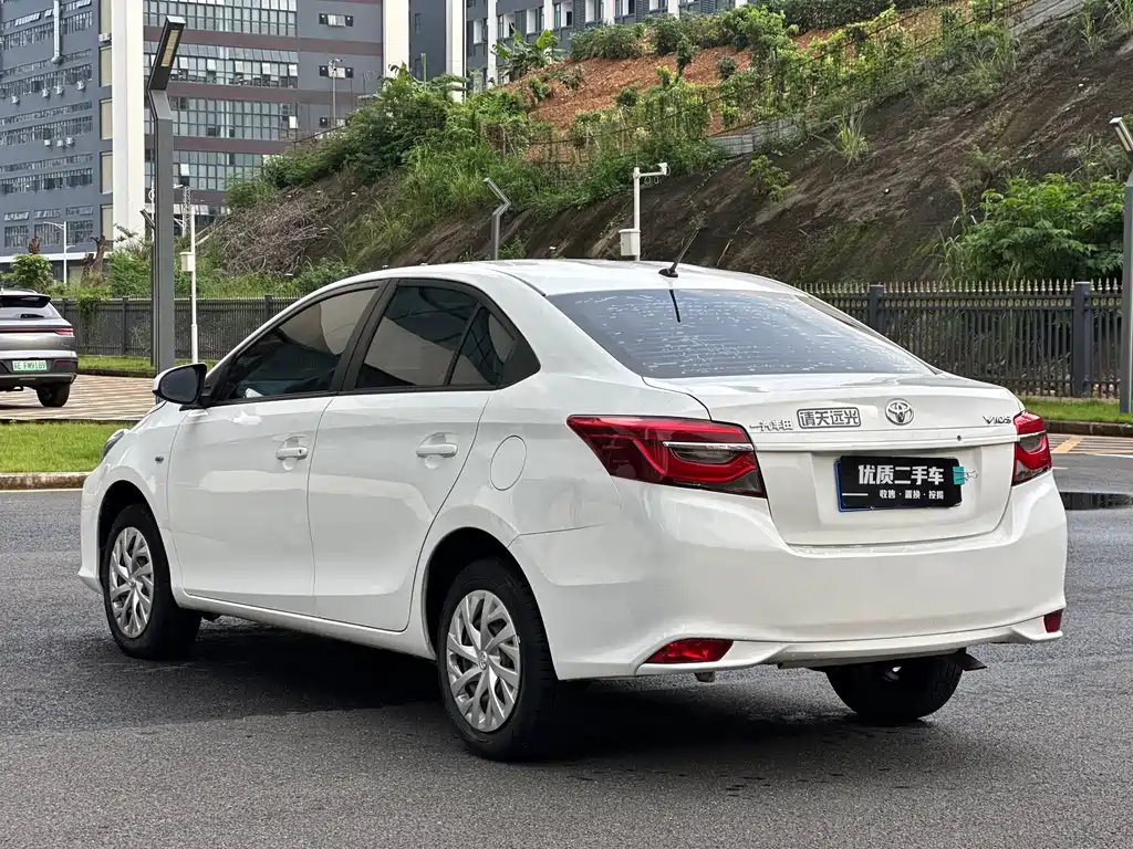 Toyota Vios 2020 — фото 9