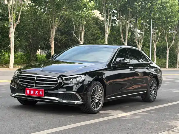 Mercedes-Benz E-Class 2023