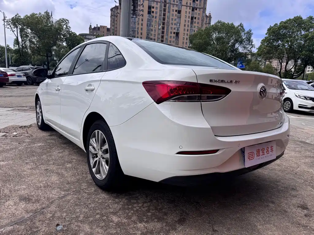 Buick Excelle GT 2022 — фото 13