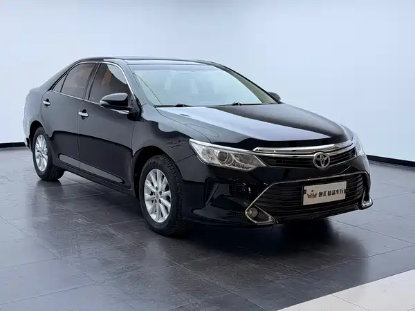 Toyota Camry 2015