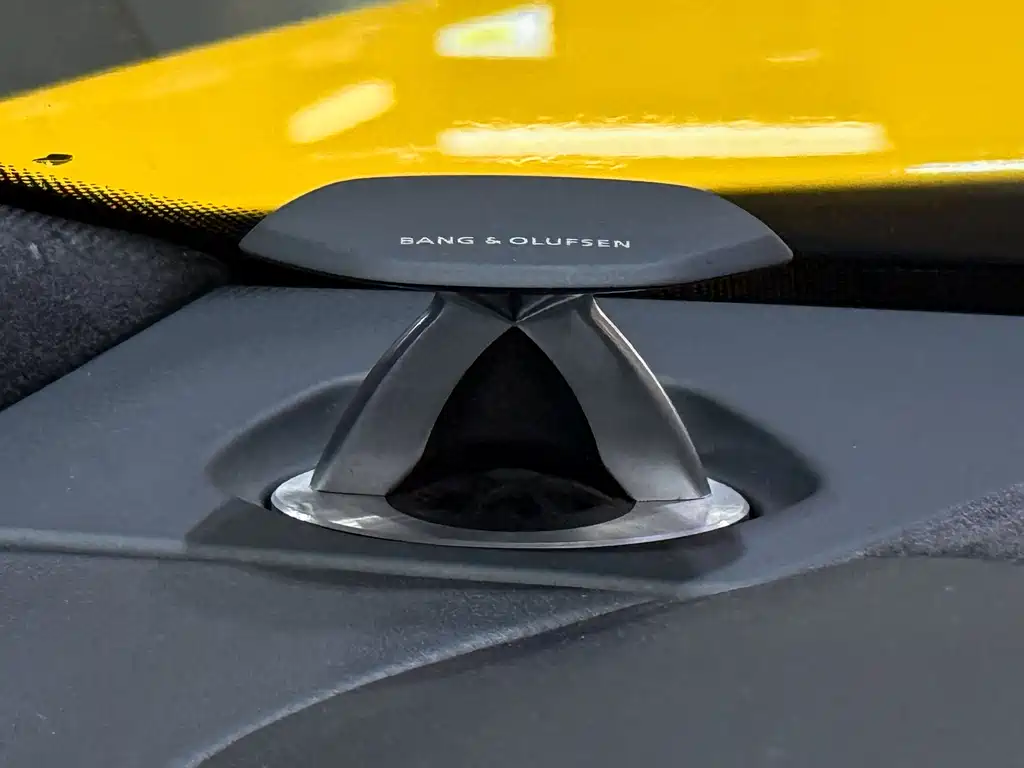 Lamborghini Urus 2019 — фото 14