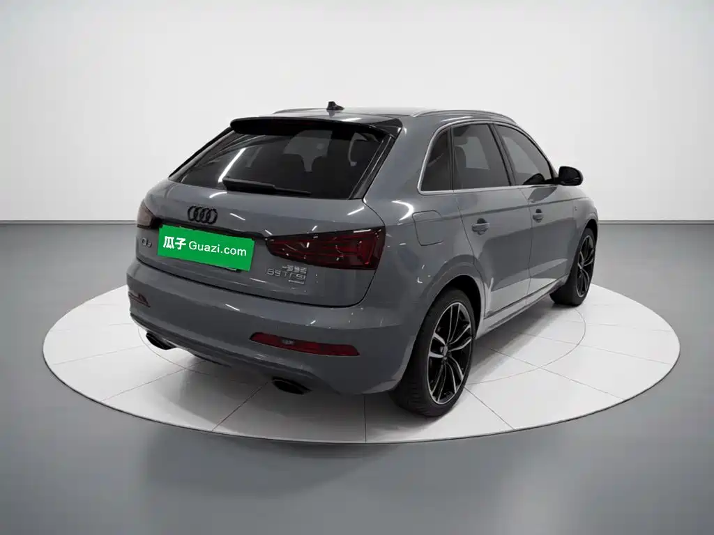 Audi Q3 2015 — фото 4