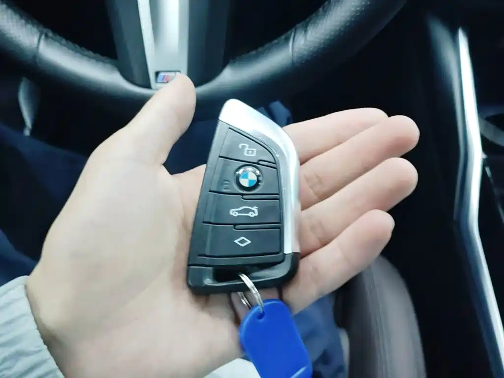 BMW i3 2023 — фото 9