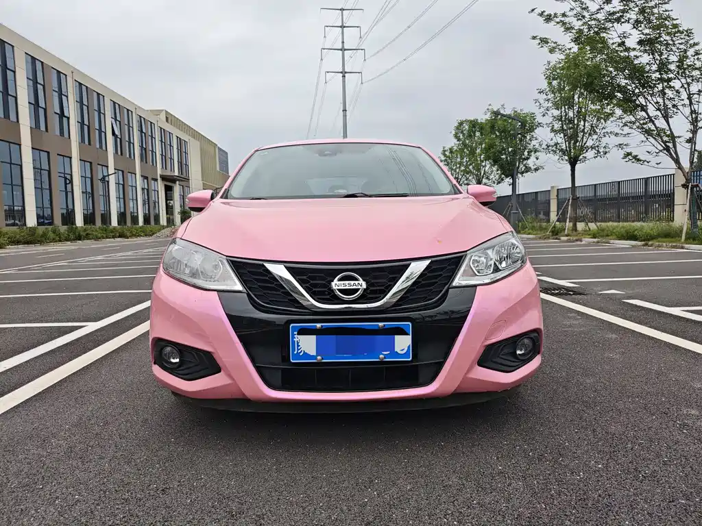 Nissan Tiida 2017 — фото 2