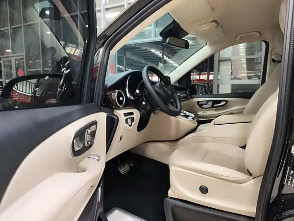 Mercedes-Benz V-Class 2019
