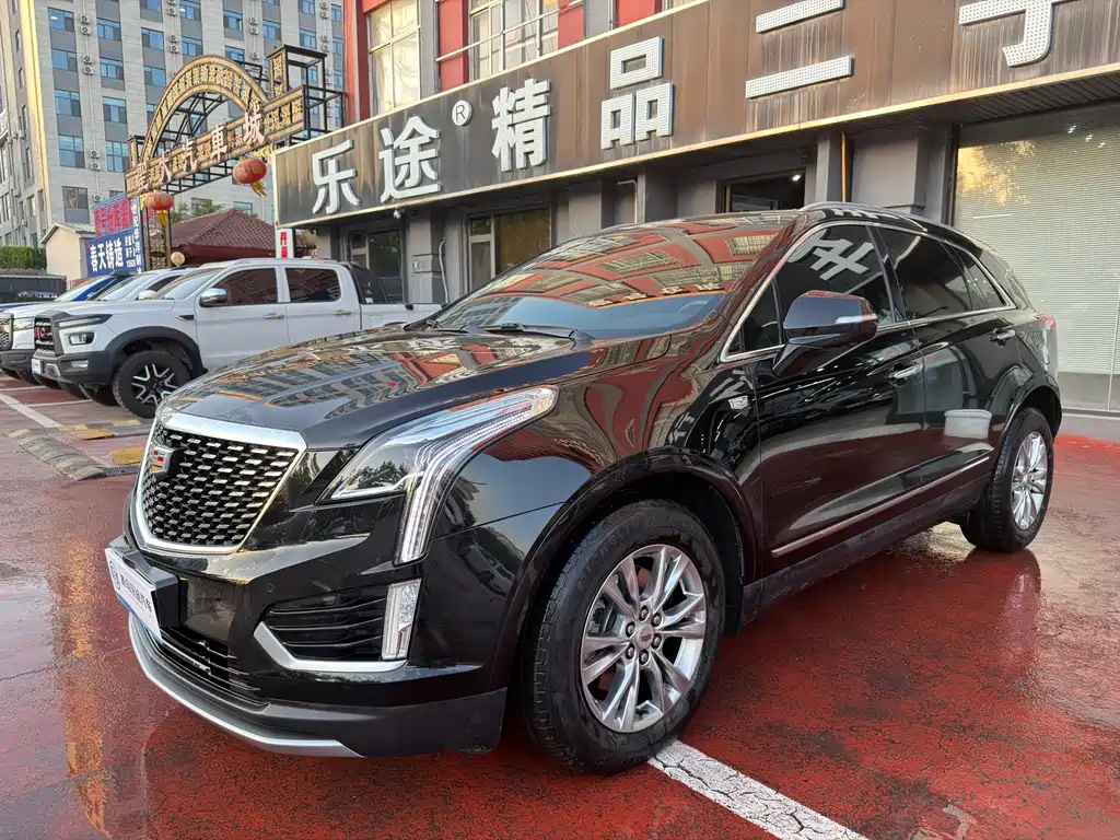 Cadillac XT5 2021 — фото 2