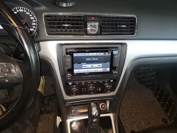 Volkswagen Passat 2014