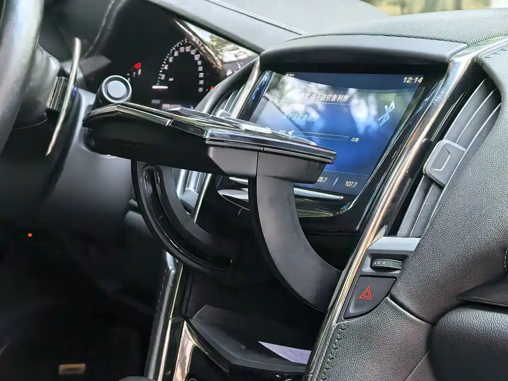 Cadillac ATS-L 2015 — фото 16