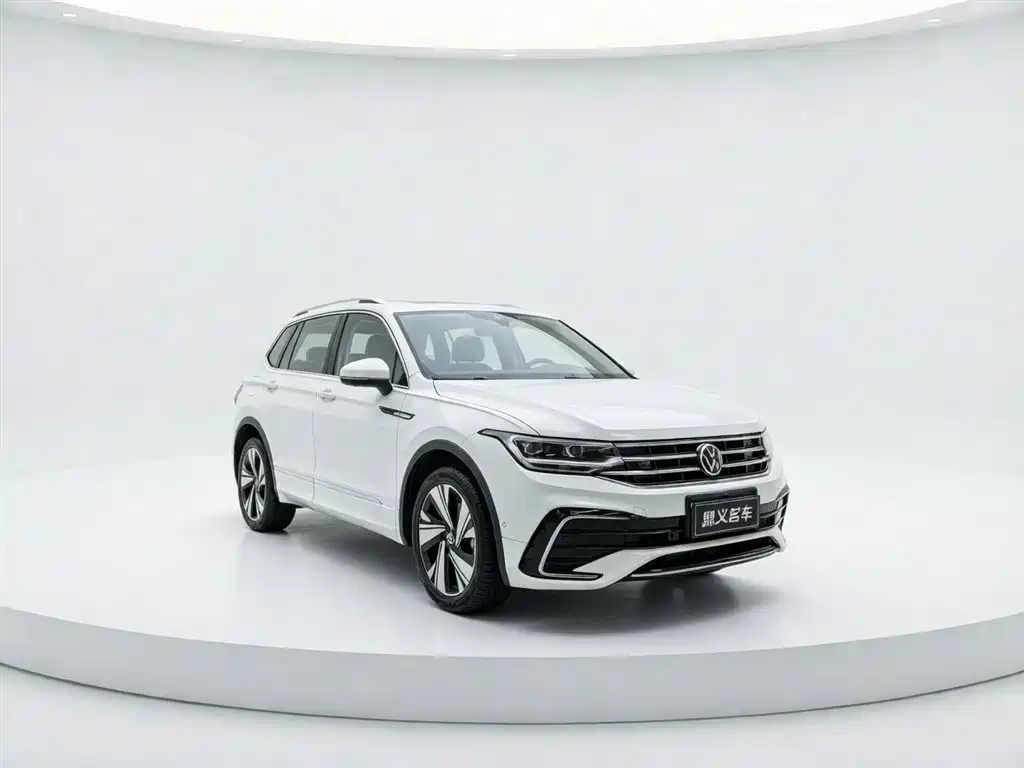 Volkswagen Tiguan L 2023