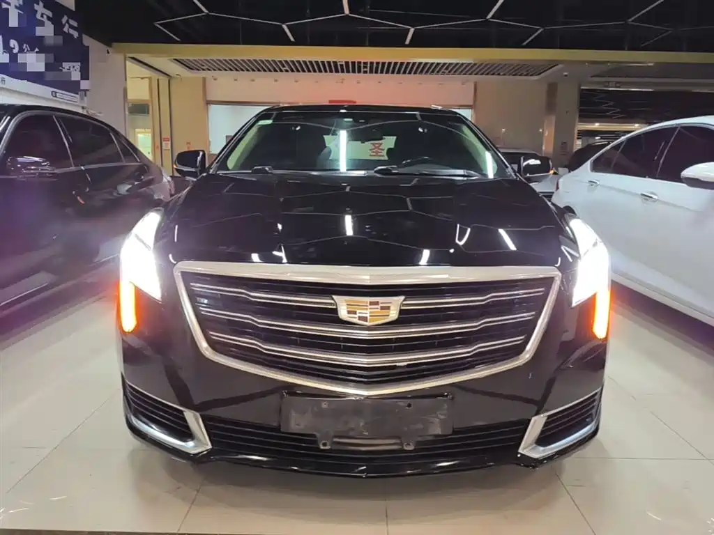 Cadillac XTS 2018 — фото 3