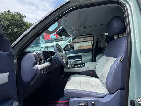 Dongfeng Zhengzhou Nissan Z9 GE PHEV 2025