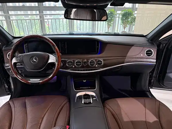 Mercedes-Benz S-Class 2015
