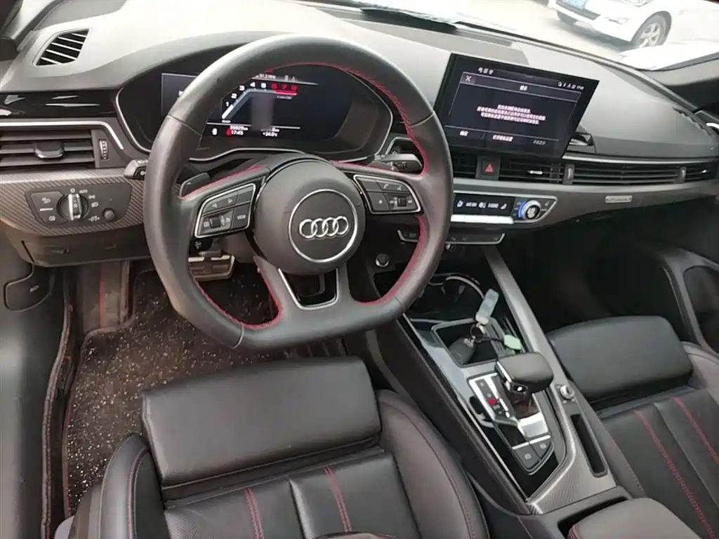 Audi A4L 2023 — фото 10
