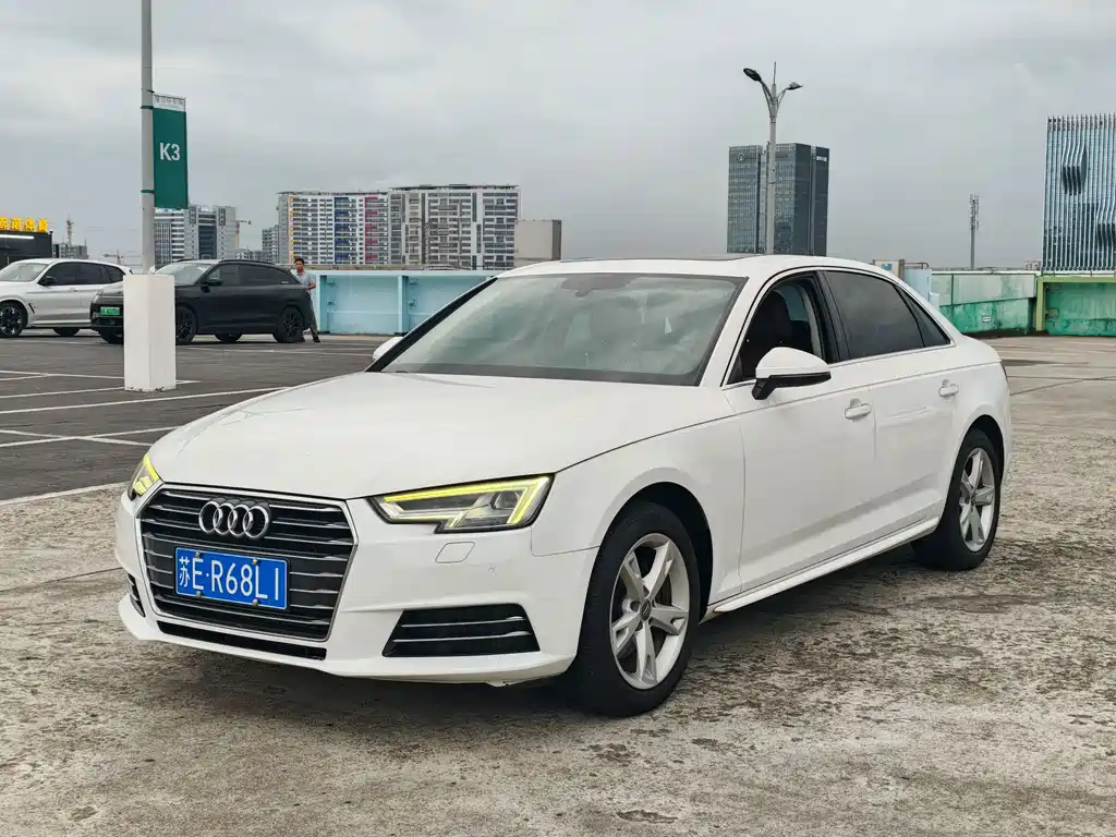 Audi A4L 2017