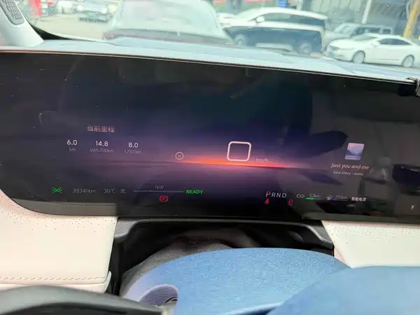 Buick GL8 New Energy 2024