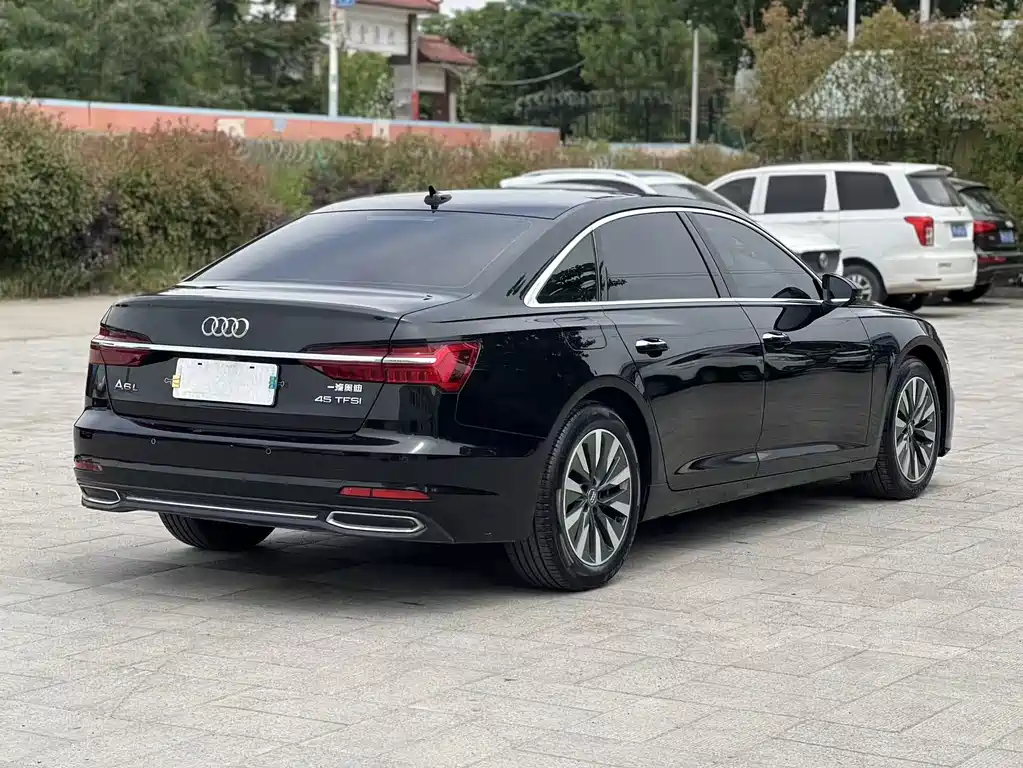 Audi A6L 2022 — фото 10