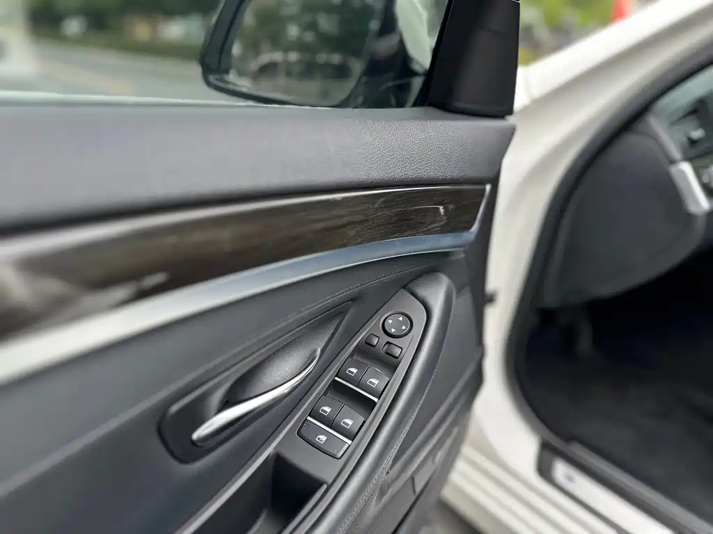 BMW 5 Series 2015