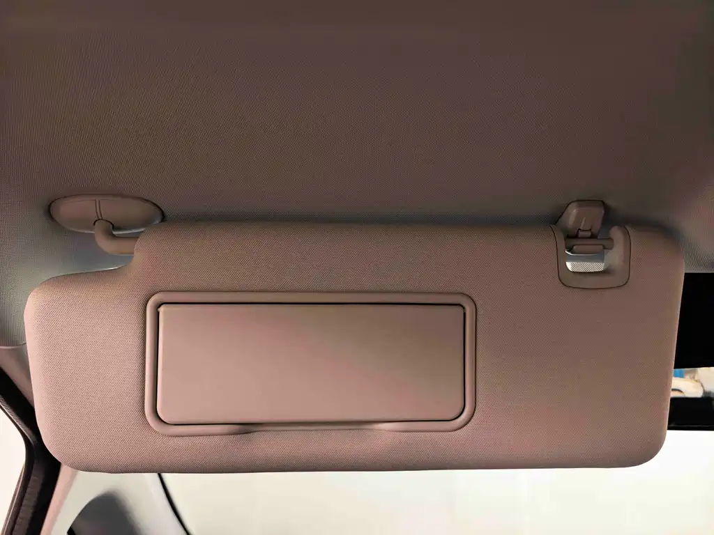 GAC Trumpchi M6 2022 — фото 46