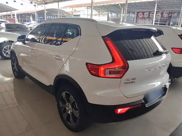 Volvo XC40 2020